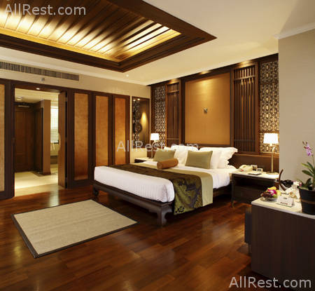 Holiday Inn Phuket 19